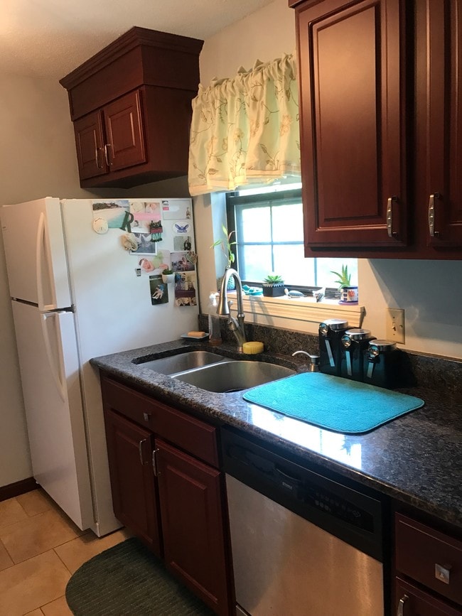 Galley Kitchen - 710 Main St Unit 15