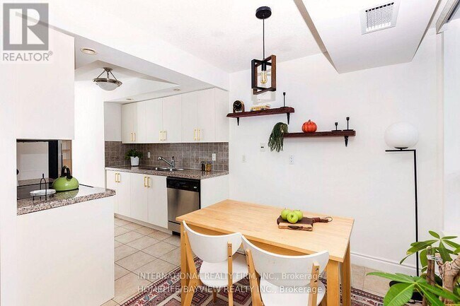 Photo - 10 Northtown Way Unit 2512