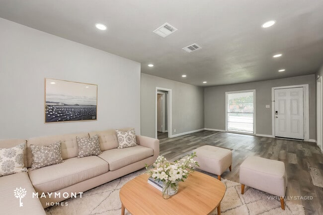 Photo - 2628 S Marsalis Ave