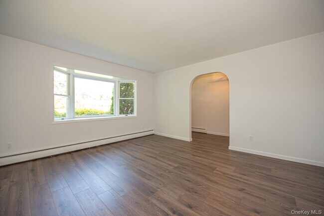 Photo - 22 Eastover Dr