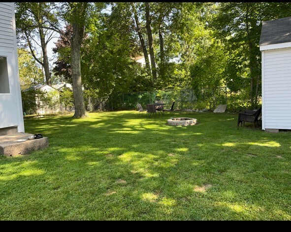 Patio interior - 126 Overland St