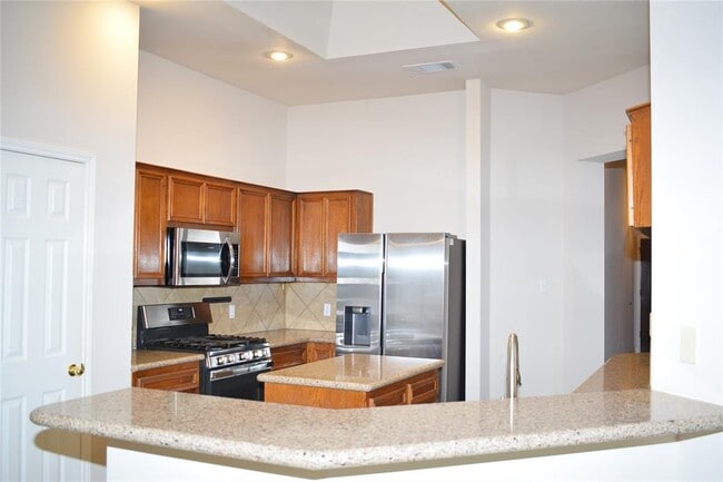 Photo - 3810 Newland Dr