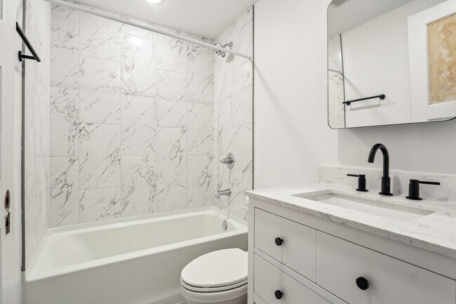 Photo - 4538 S Liberty St Unit 101
