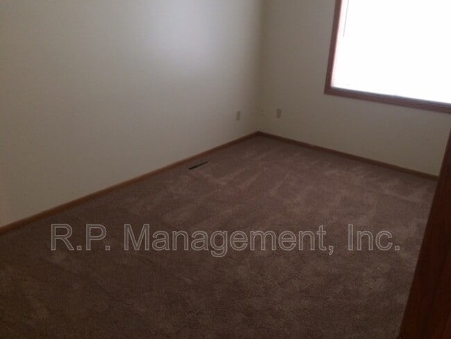 Photo - 15280 Lesley Ln
