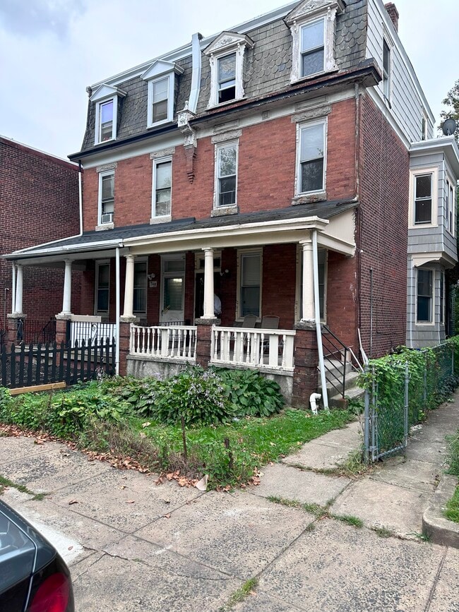 Building Photo - 250 W Olney Ave Unit 1st floor