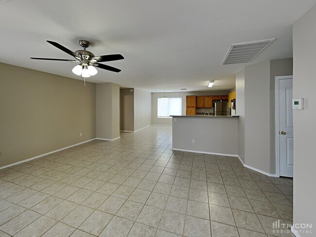 Photo - 43766 Elm Dr