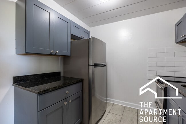 Photo - 1360 W Touhy Ave Unit 504