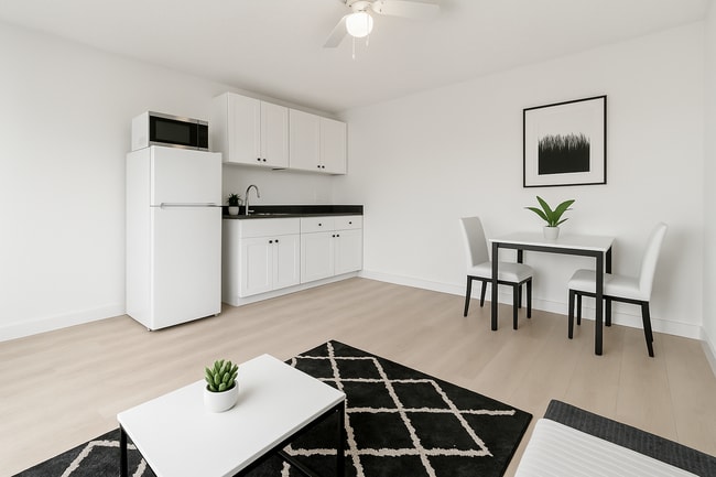 Photo - Vista Shores – Bright, Renovated Studios J...