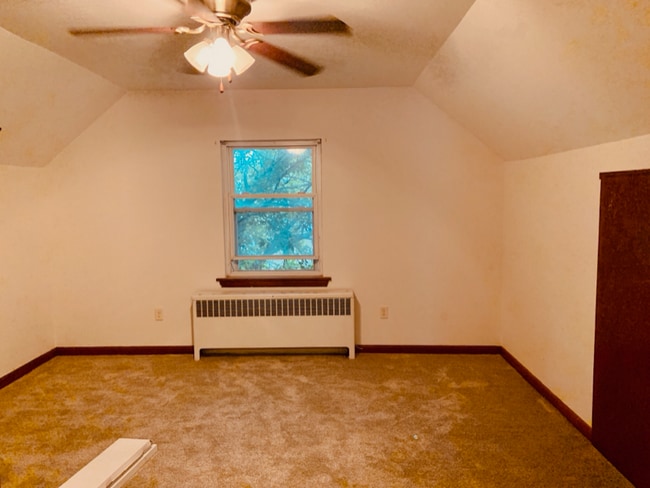 Photo - 109 W Foundry St