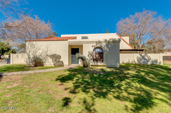 Photo - 8037 N 32nd Dr Townhome