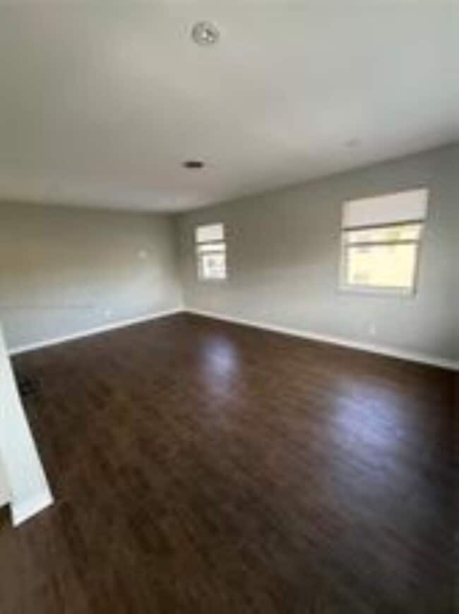 Photo - 2591 NE 55th Ct Unidad 202