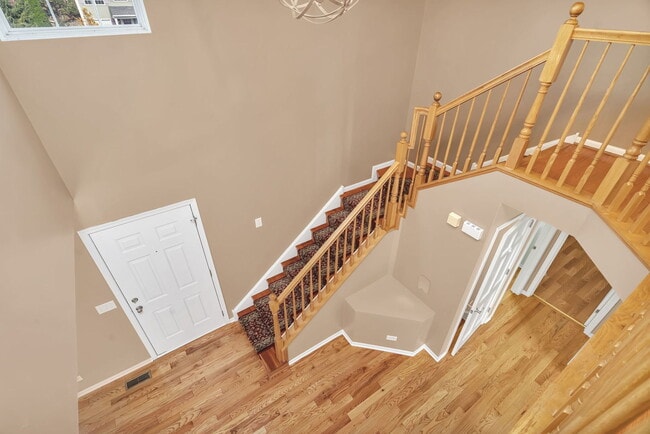 Photo - 2509 Rosehall Ln