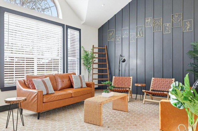 Photo - 6440 Knoll Ridge Dr Unit ID1343745P