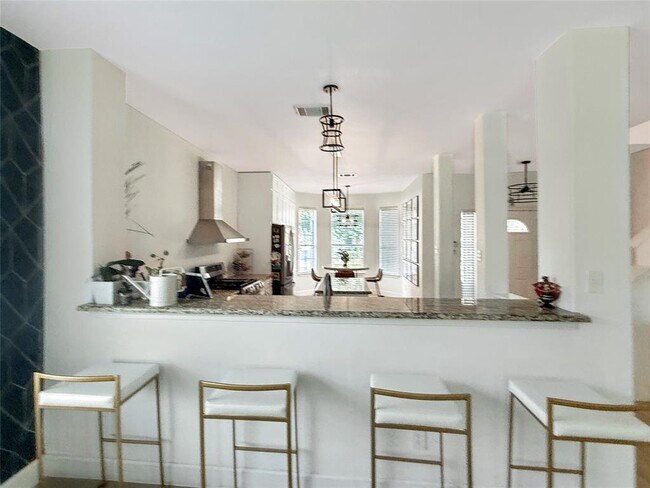 Photo - 803 Meadow Bluff Ct