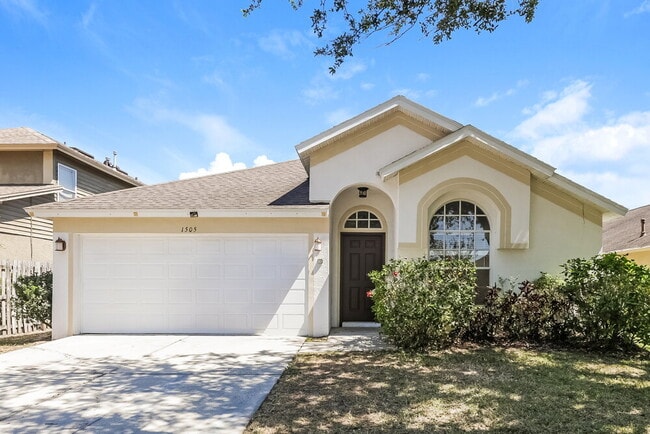 Building Photo - 1505 Scotch Pine Dr