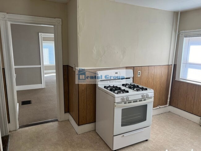 Photo - 12 Grove St Unit top