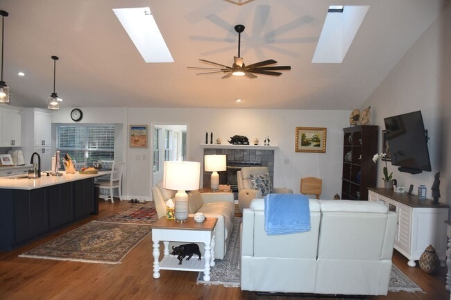 Photo - 3/2 Home in The Reserve