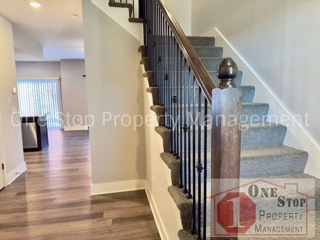 Photo - 3 Bedroom / 2.5 Bathroom Townhome in Louisburg, KS!