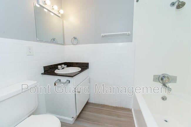 Photo - 2626 W 9th St N Unit 102