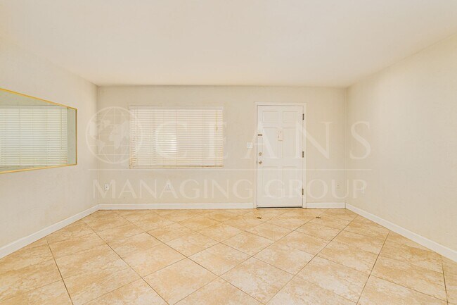Photo - 102 S Peninsula Dr Unit 203