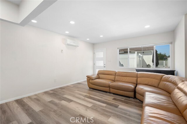 Photo - 614 N 4th St