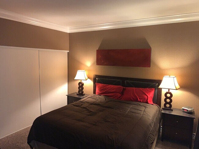 Photo - Fully Furnished - Gaurd Gated - Close to Strip w/ View