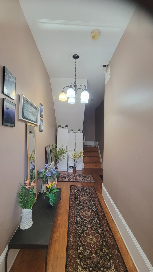 Building Entrance - 1745 Kilbourne Pl NW Unit 2