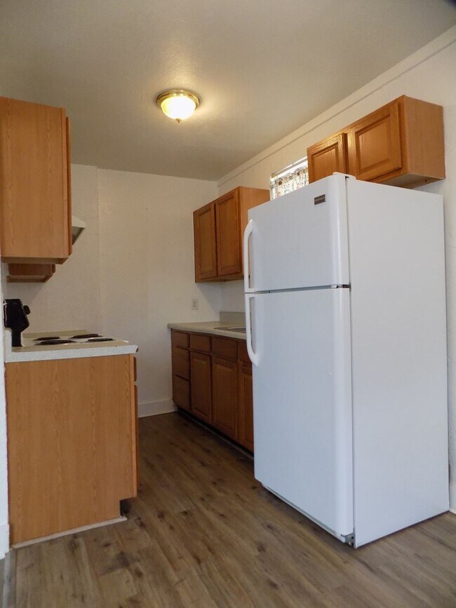 Photo - 669 W Osceola St