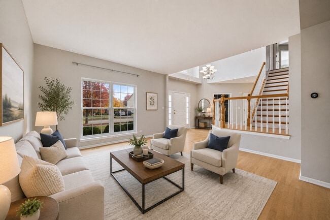 Photo - 722 Aster Dr