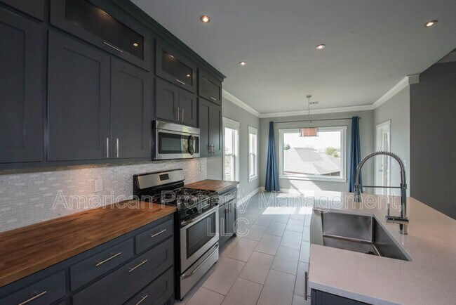 Photo - 8442 N 77th E Ave