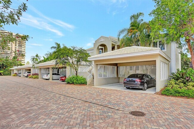 Photo - 5899 Chanteclair Dr Unit 226