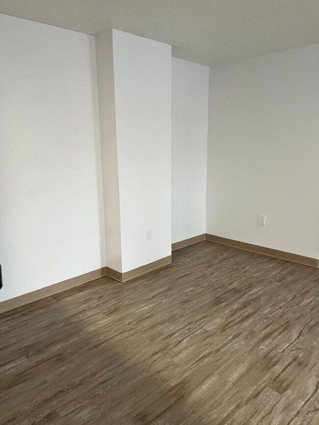 Photo - 35 Willow St Unidad 35-101