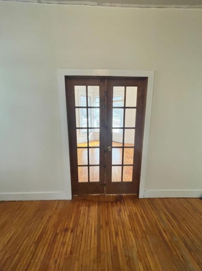 Photo - 4 bed 2 bath near UWEC available June 1st!...