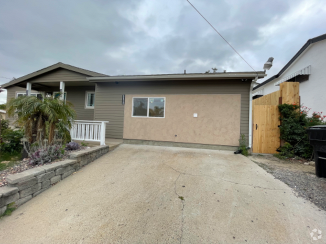 Building Photo - 5030 54th St Rental