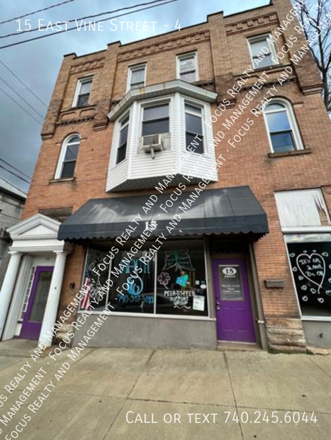 Building Photo - 15 E Vine St Rental