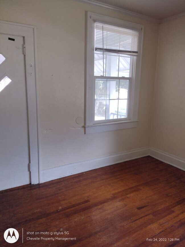 Photo - Luce Pine Unit A