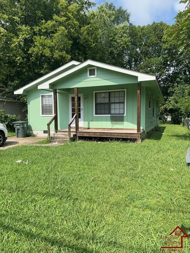 Building Photo - 3415 4th Ave Rental