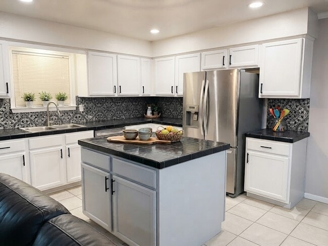 Photo - 10603 Silkwood Dr