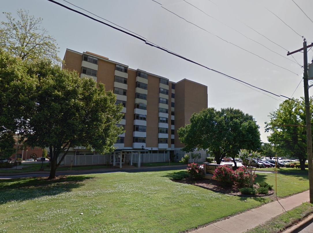 Photo - H Riley Summer Manor Apartments