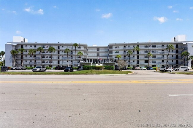9235 SW 8th St