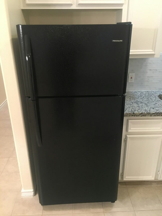 Photo - 10642 Logger Pines Trail