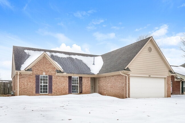 Photo - 1801 Cherry Creek Dr