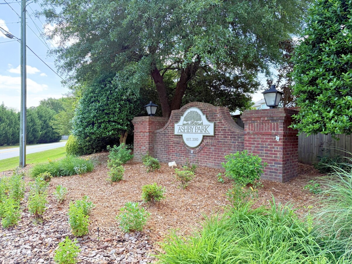 Photo - 12 Surrywood Dr