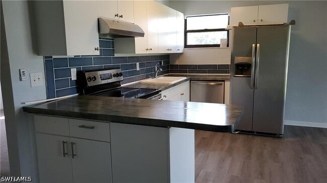 Photo - 27599 Lime St