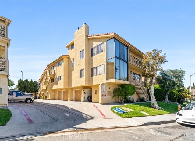 Building Photo - 16771 Moody Cir Unit B