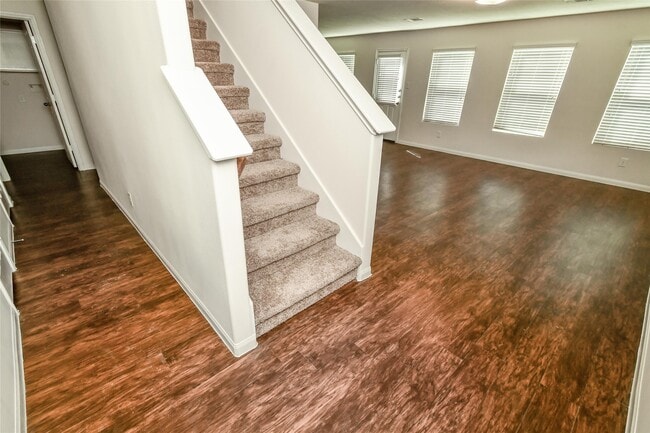Building Photo - 21202 Grand Field Ct