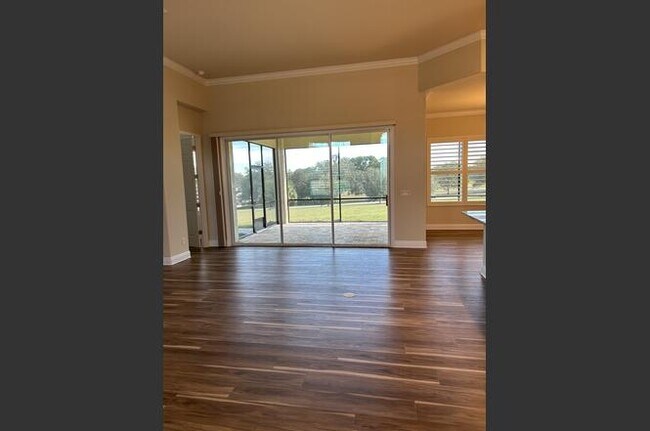 Photo - 307 W Redsox Path