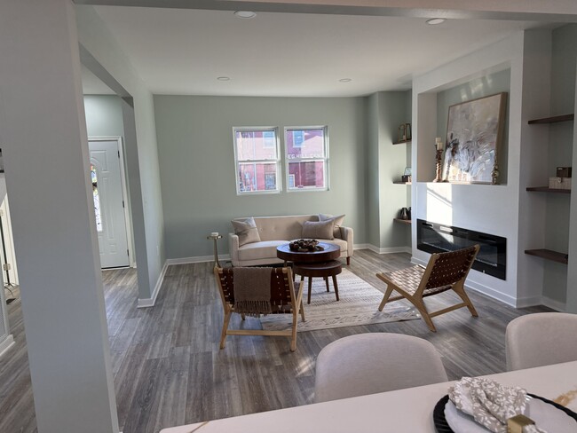 Photo - 1136 Farmer St