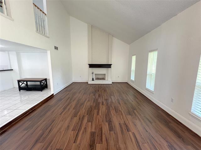 Photo - 2805 Meadow Park Dr