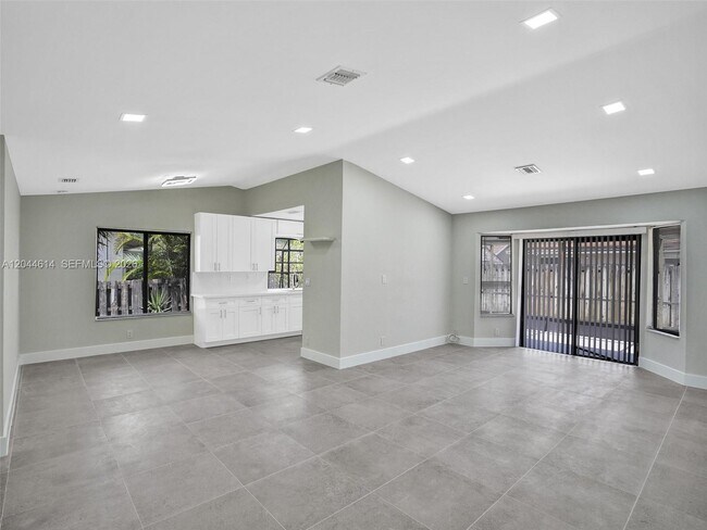 Photo - 3216 NW 105th Ave